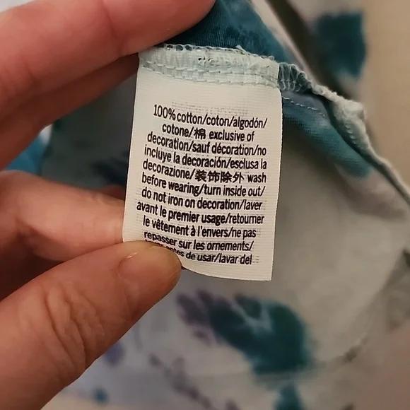 Victoria's Secret PINK Campus Long Sleeve Top - Picture 7 of 7